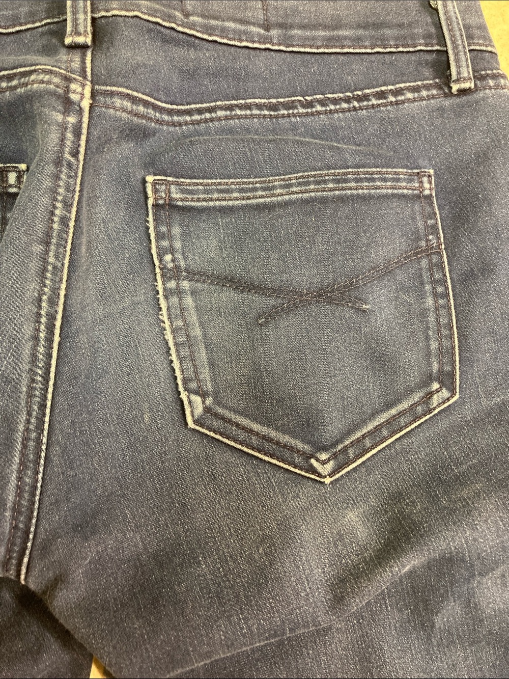 GAP Women's Dark Indigo Skinny Jeans - Picture 5 of 6